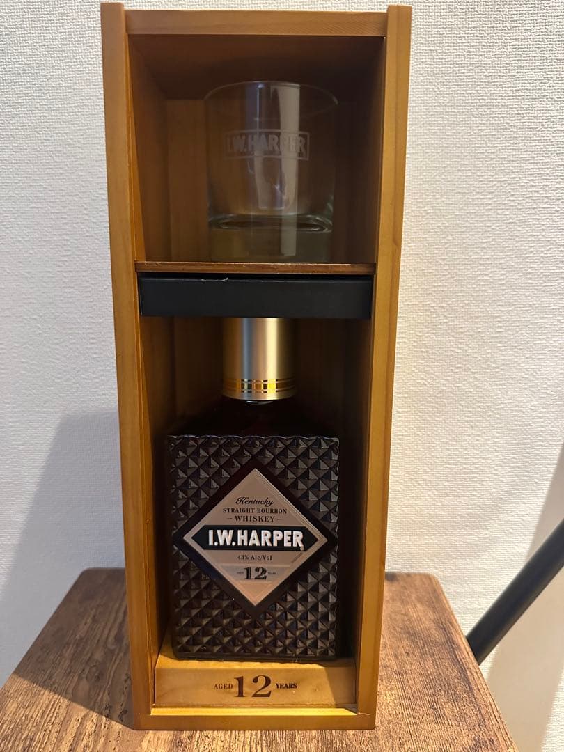 ＩＷハーパー 12年 43度 正規 木箱/グラス付　43度 750ml 希少
