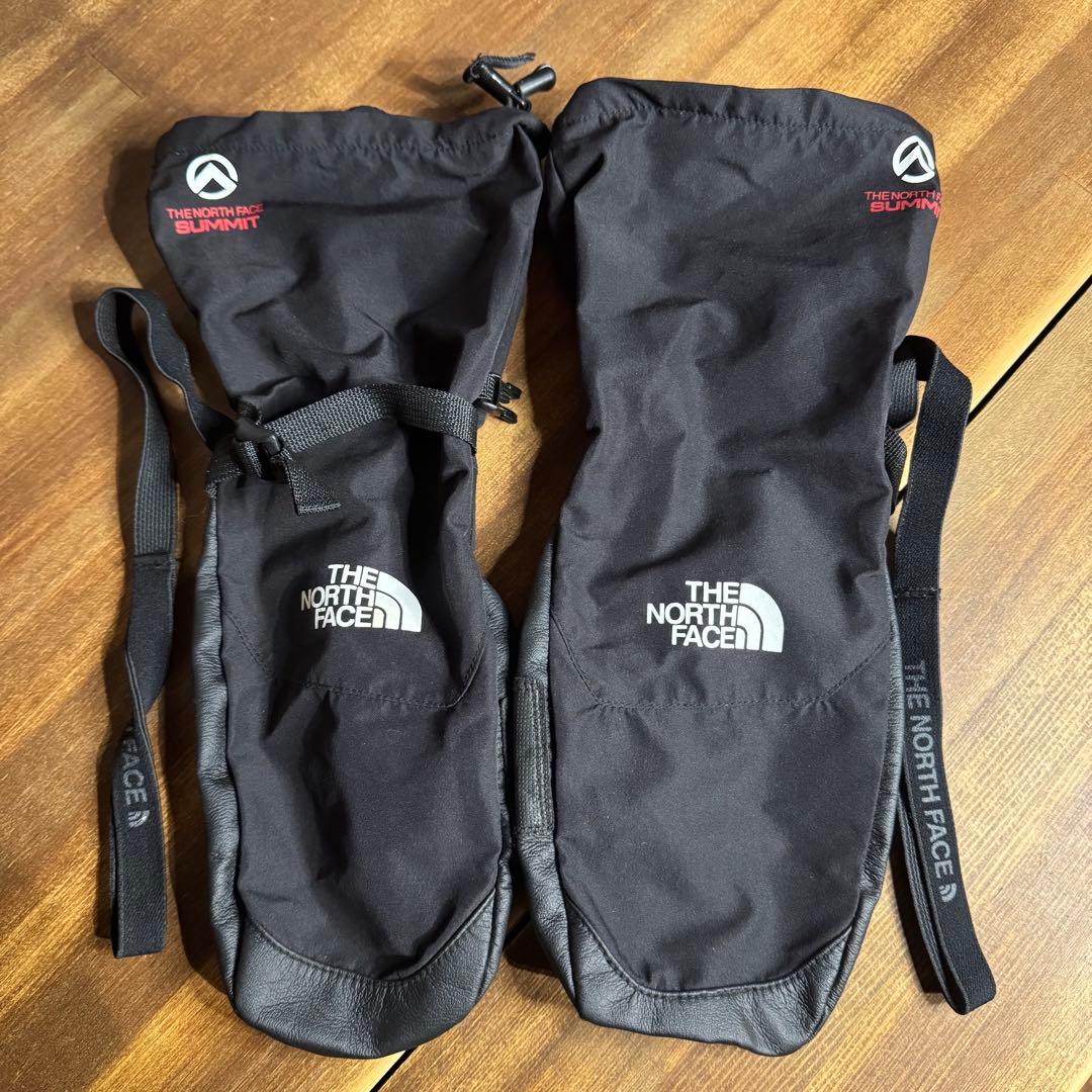 THE NORTH FACE Summit Series ブラックグローブ