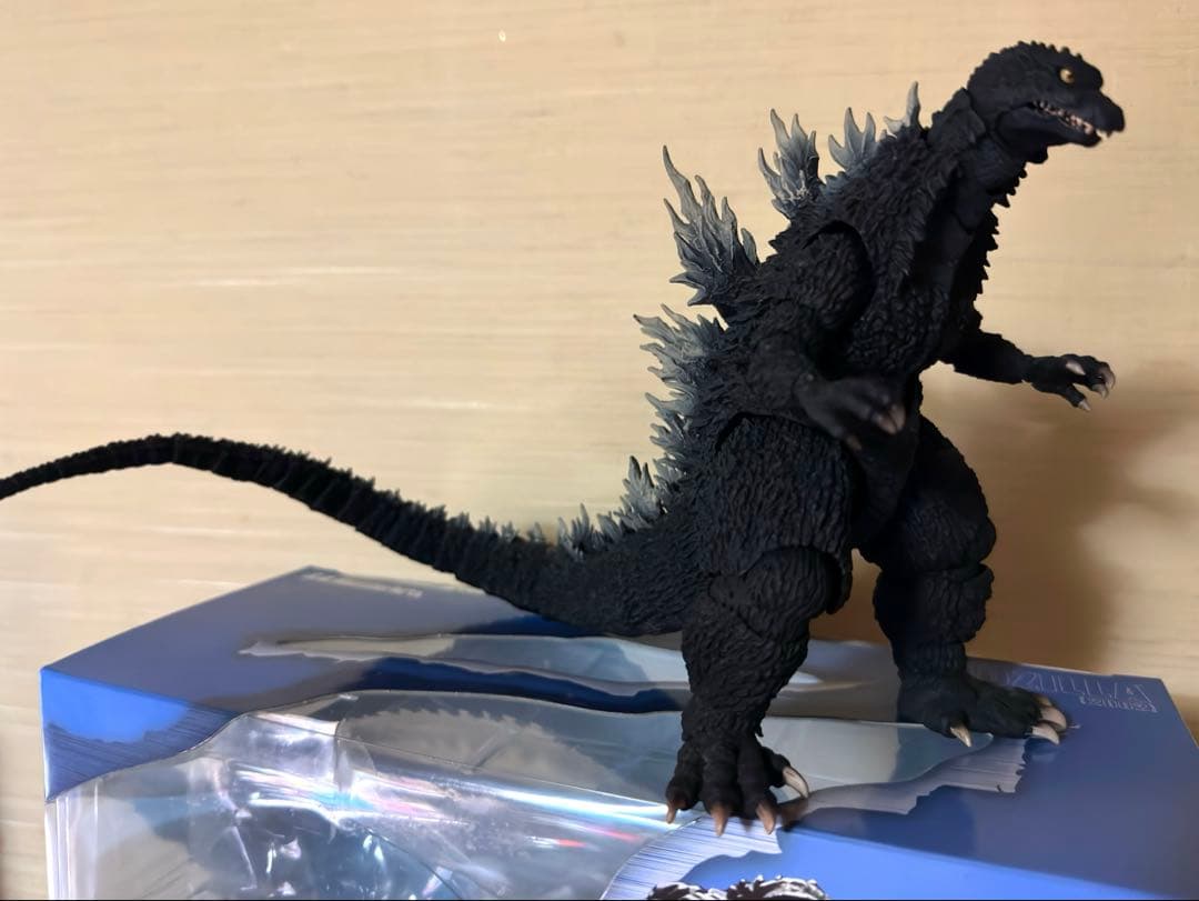 S.H.MonsterArts ゴジラ(2002)
