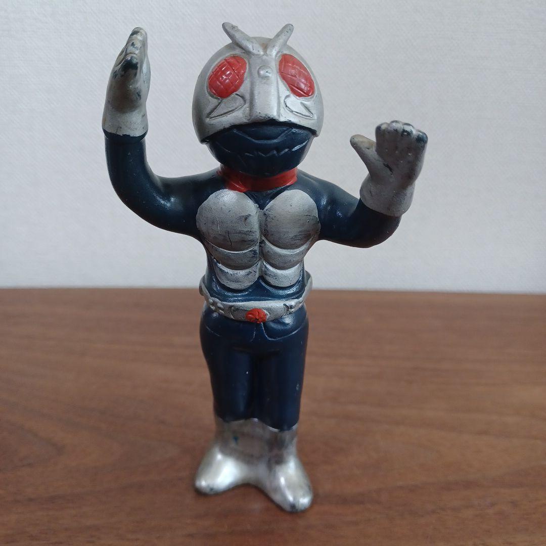 当時物　無版権　「仮面ライダー」鉛筆削り付きの希少ソフビフィギュア
