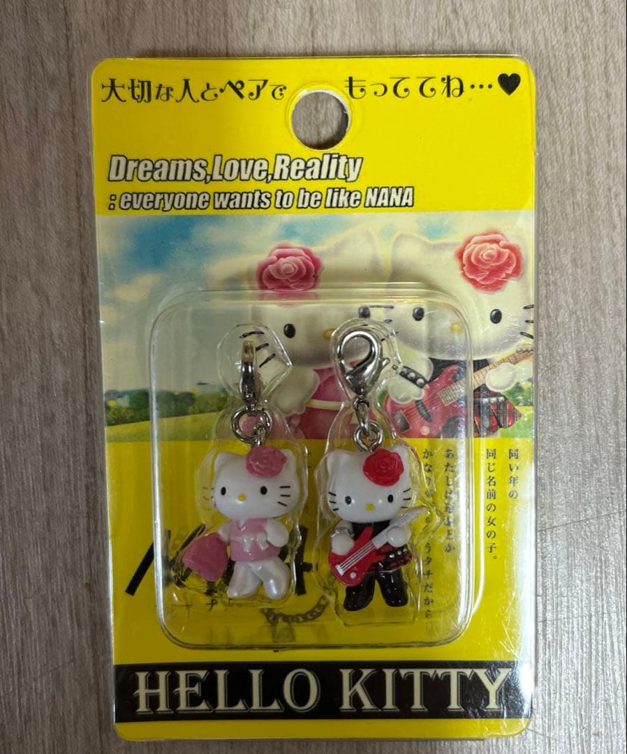 ★新品•未開封★超希少NANAキティキーホルダー