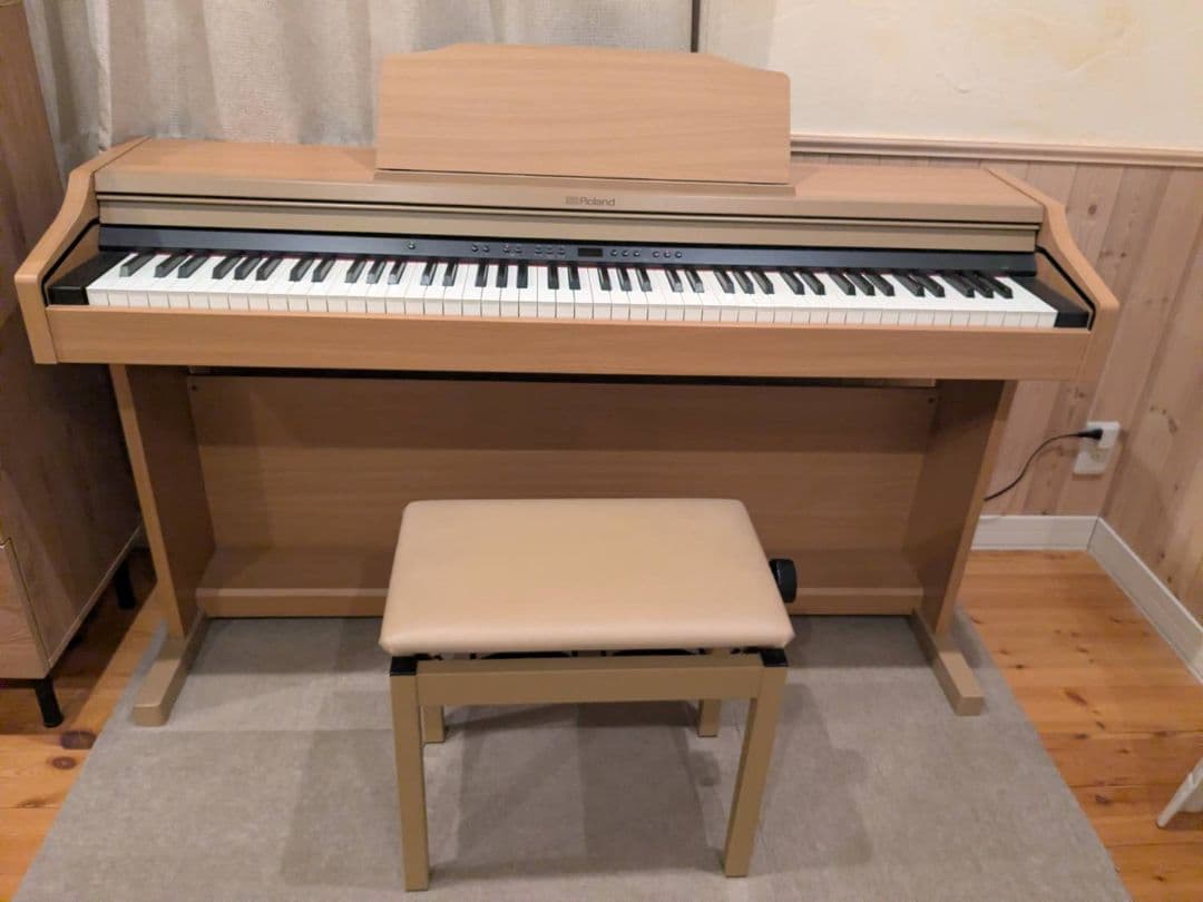 【現物引取】電子ピアノ RP501R-NBS ナチュラルビーチ調仕上げ