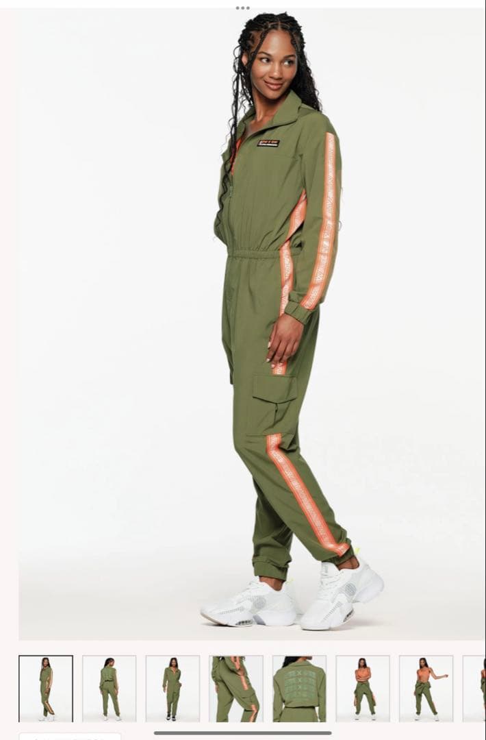 zumba正規品　タグ付き　オールインワン　ジーナ　ジャンプスーツ