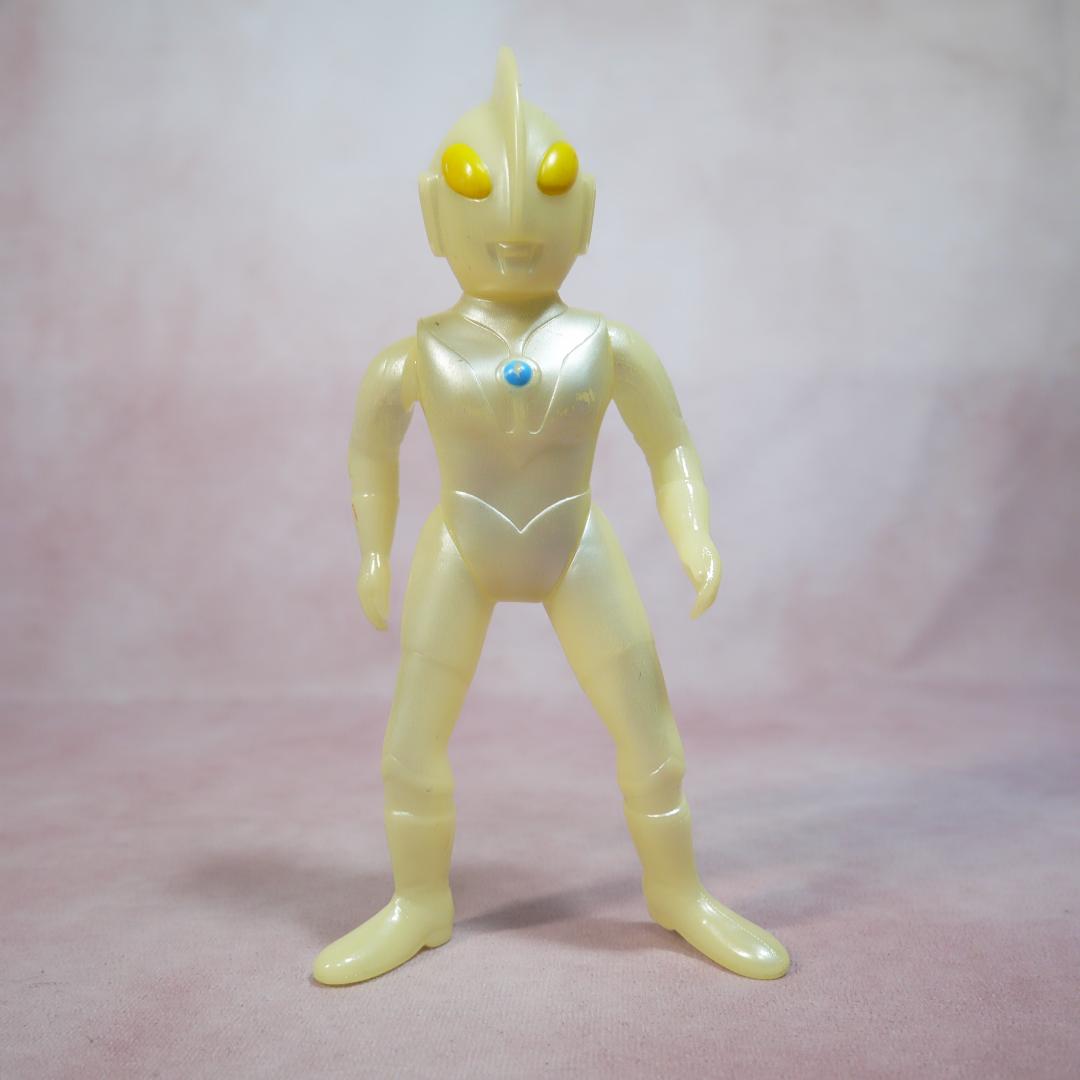 ポピー　ブルマァク復刻　ウルトラマン　蓄光ソフビ