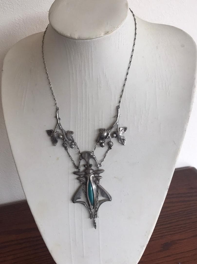 アールヌーボー　ネックレス