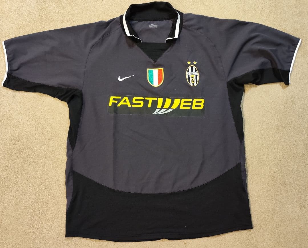NIKEナイキ ユベントス ゲームシャツ サッカー ユニフォーム　Ｌサイズ