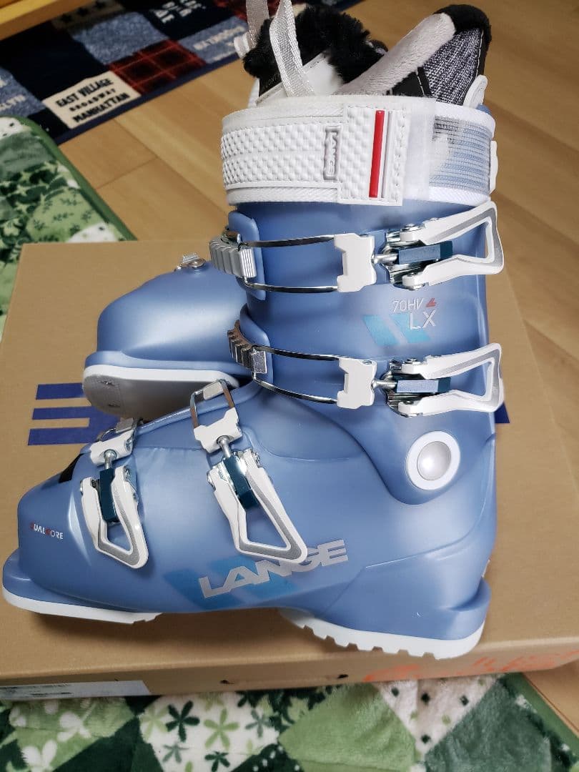 LANGE WOMEN'S LX 70 スキーブーツ (ライトブルー)