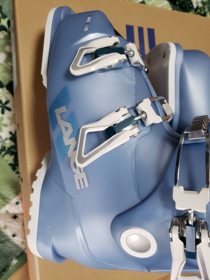 LANGE WOMEN'S LX 70 スキーブーツ (ライトブルー)