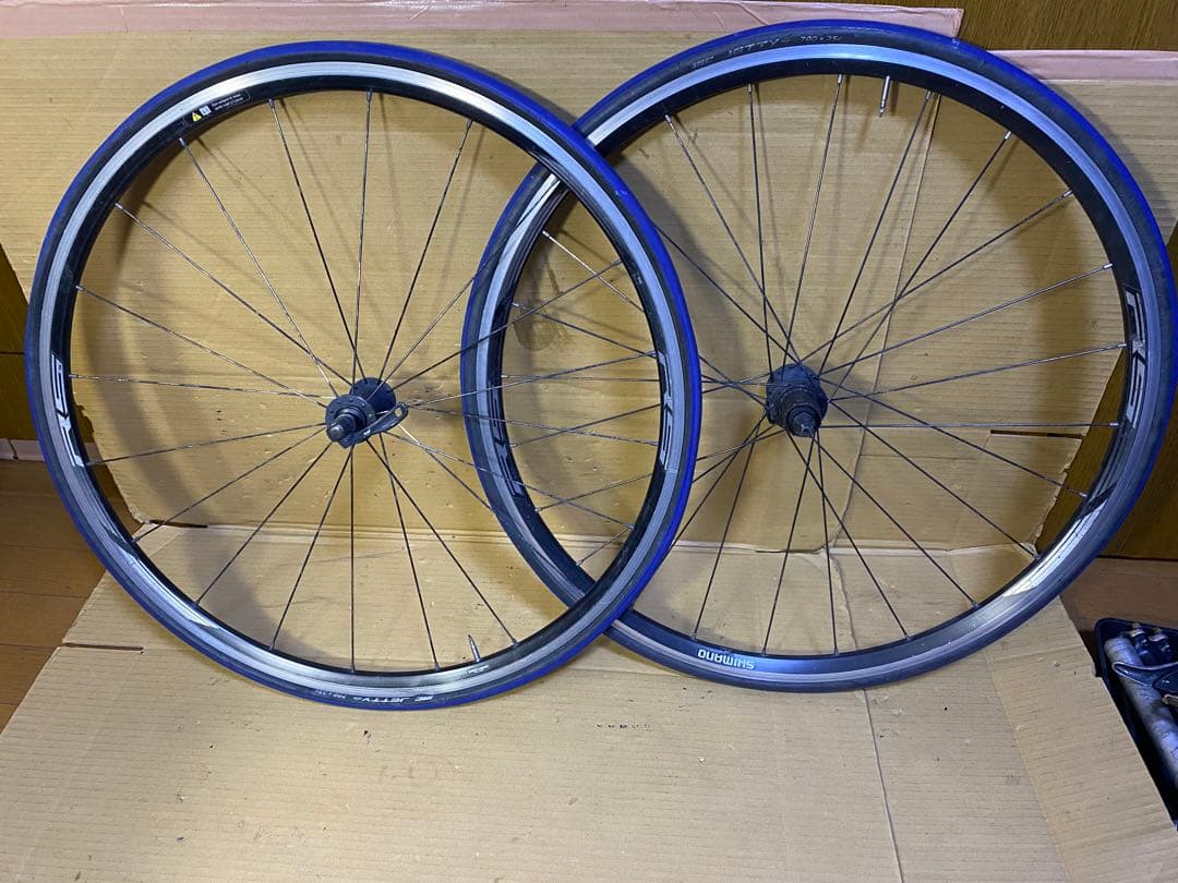 シマノ　WH-RS010 クリンチャー前後セット