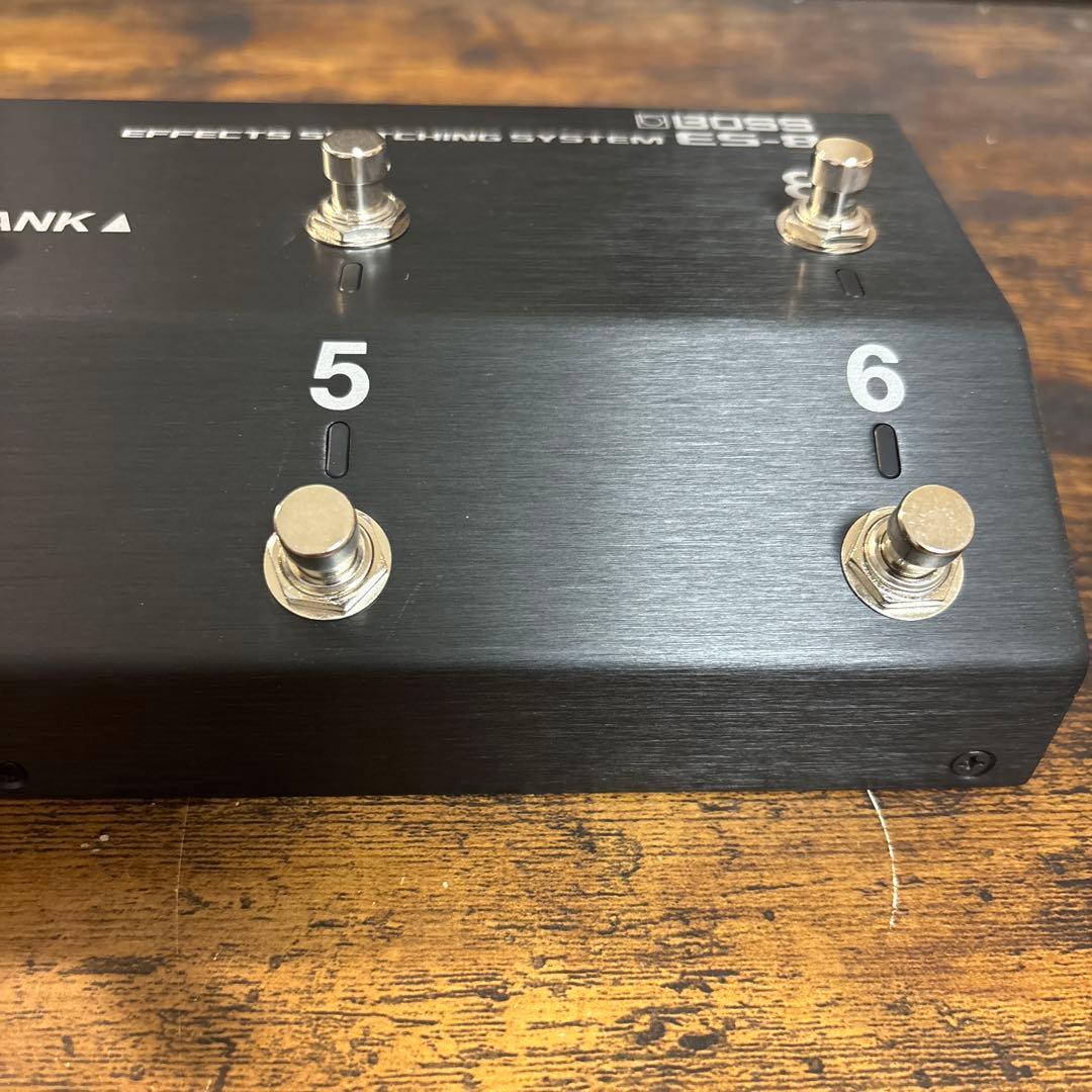 BOSS ES-8 スイッチャー