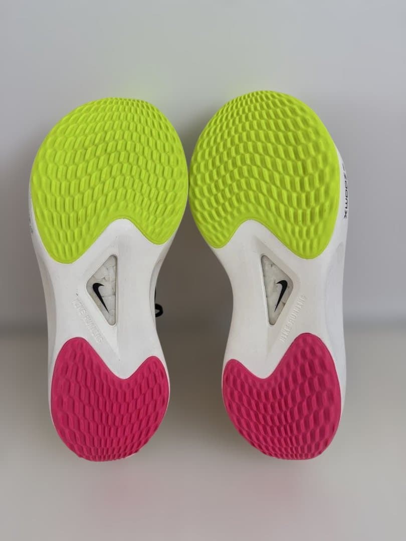 ナイキズームフライ　駅伝スニーカー