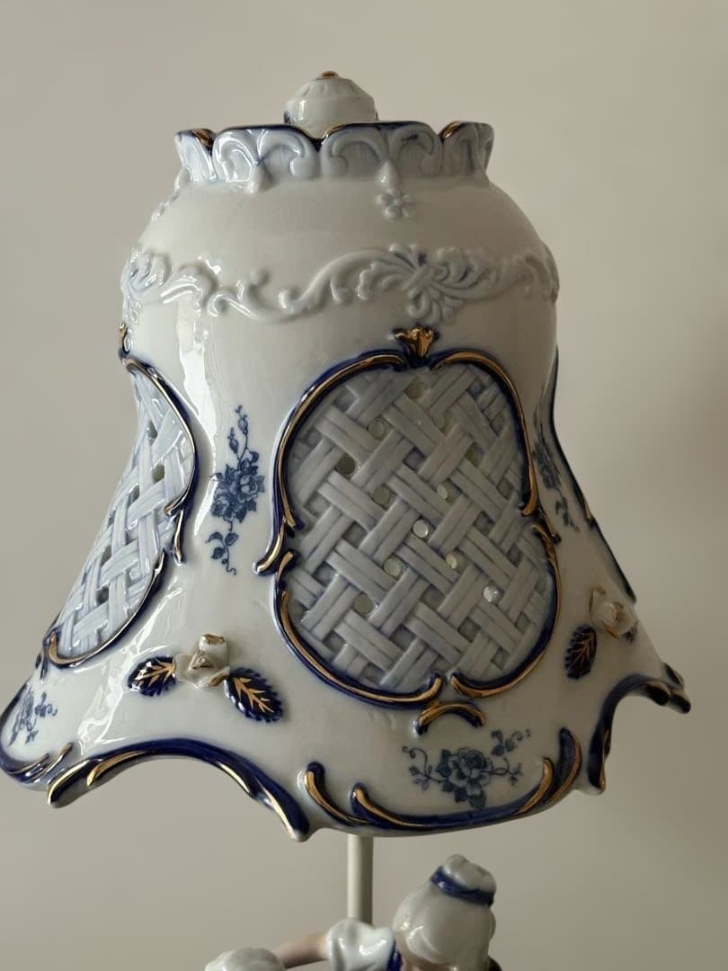 ドマン　電気スタンド　ランプ　陶器　貴婦人　レトロ