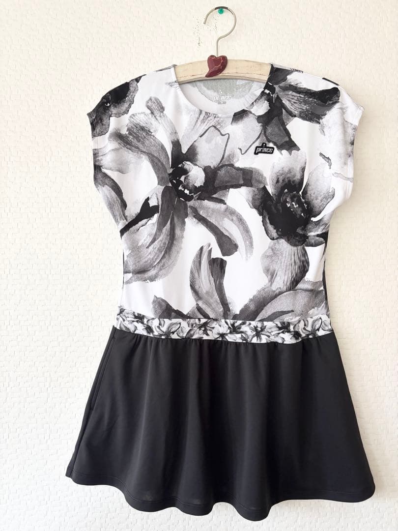 新品 プリンス Prince テニスウェア レディースＭ　　ワンピース