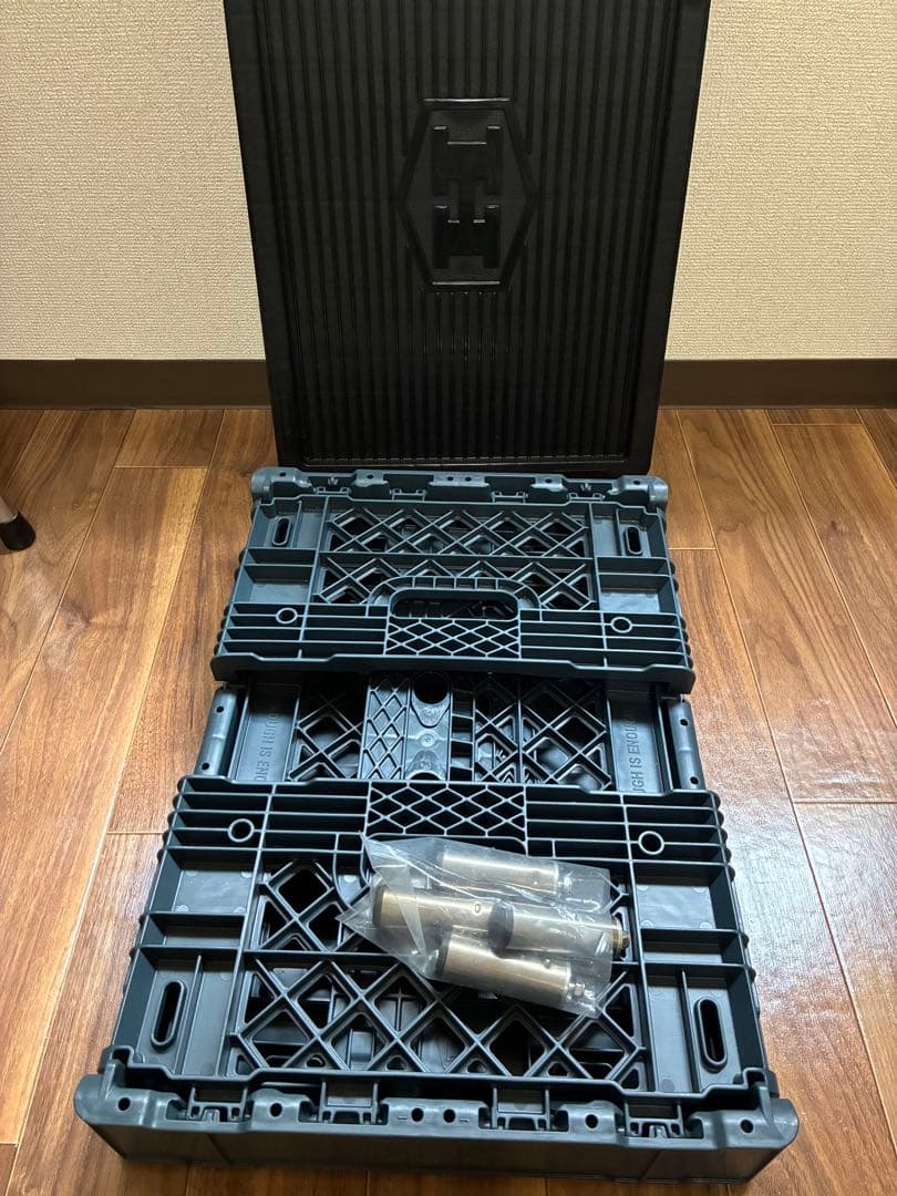 ネルデザインワークス　FLIP BOX スチール脚、天板3点セット