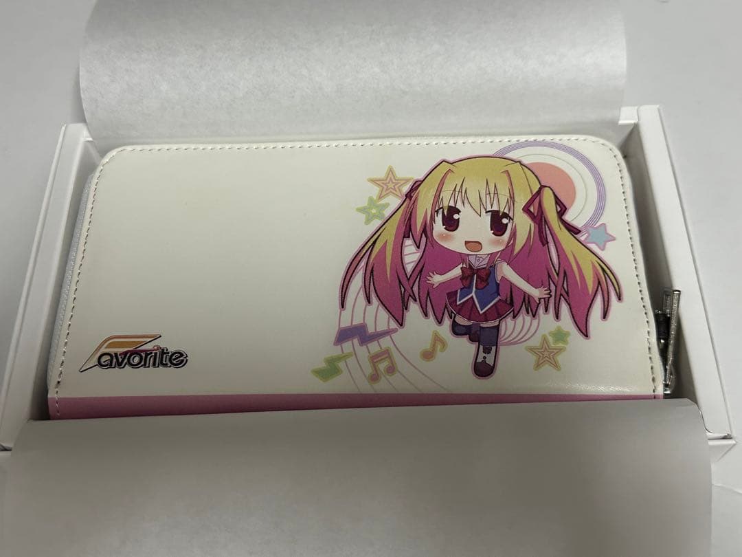 いろとりどりのセカイ　二階堂真紅　財布