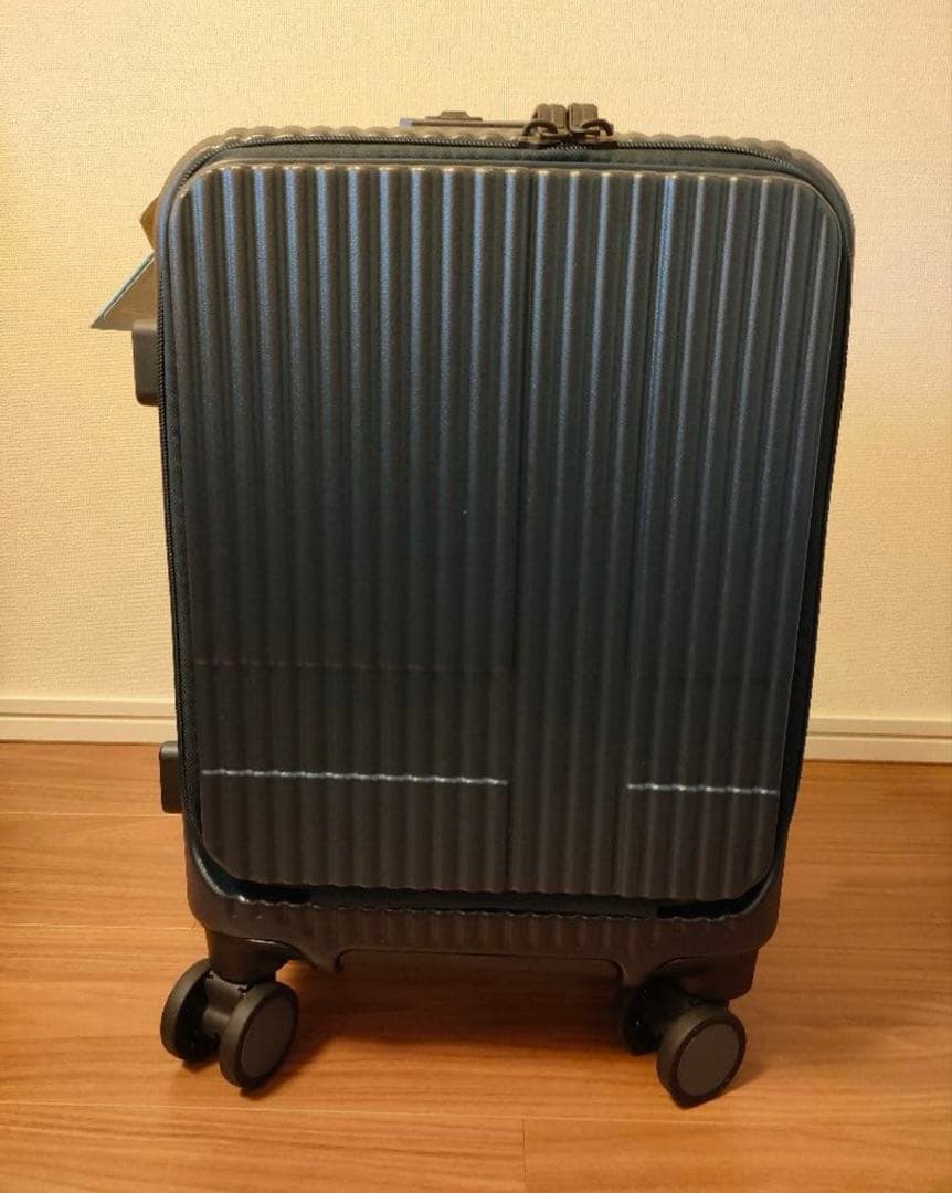 イノベーター　innovator　スーツケース　機内持込み　21L 新品未使用