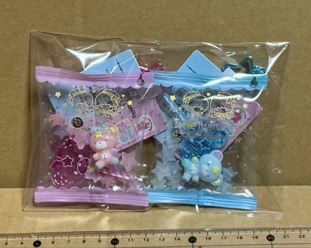 パフポフ　スイーツチャーム　キキララ　リトルツインスターズ　サンリオ