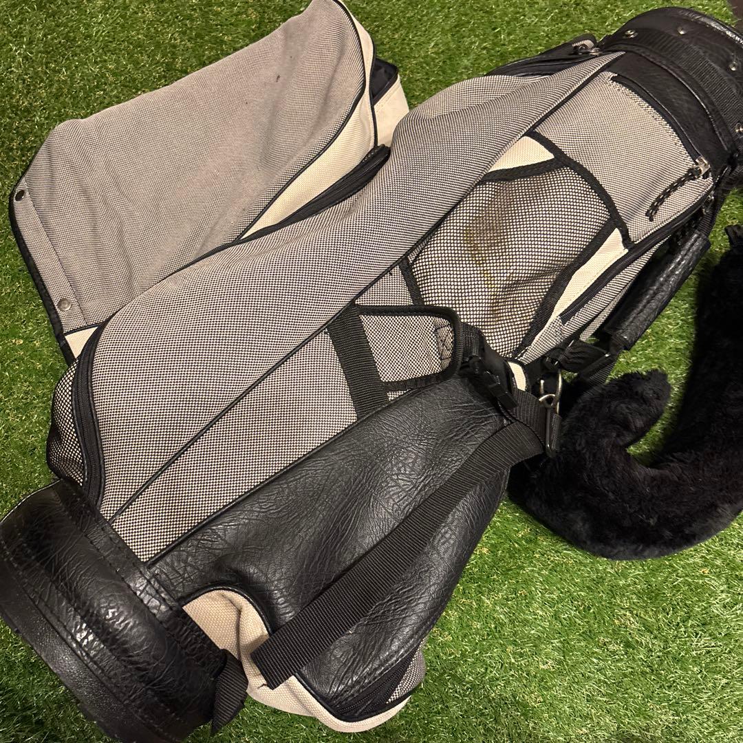 GUINNESS ゴルフバッグ・キャディバッグ 黒とグレー