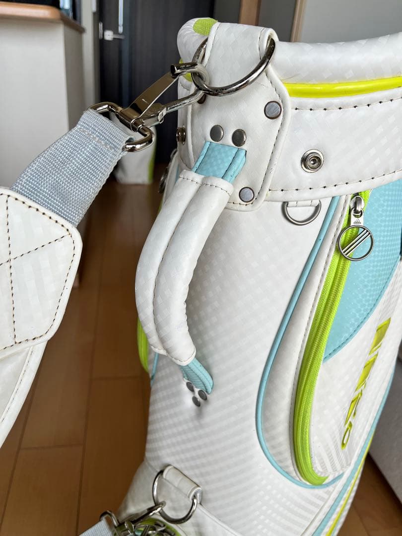 良品adidas アディダス　カート型キャディバッグ レディース　軽量　8.5型