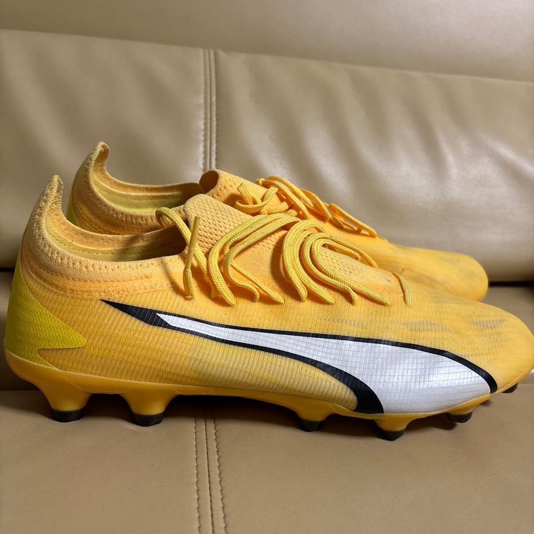 Puma ウルトラ サッカーシューズ