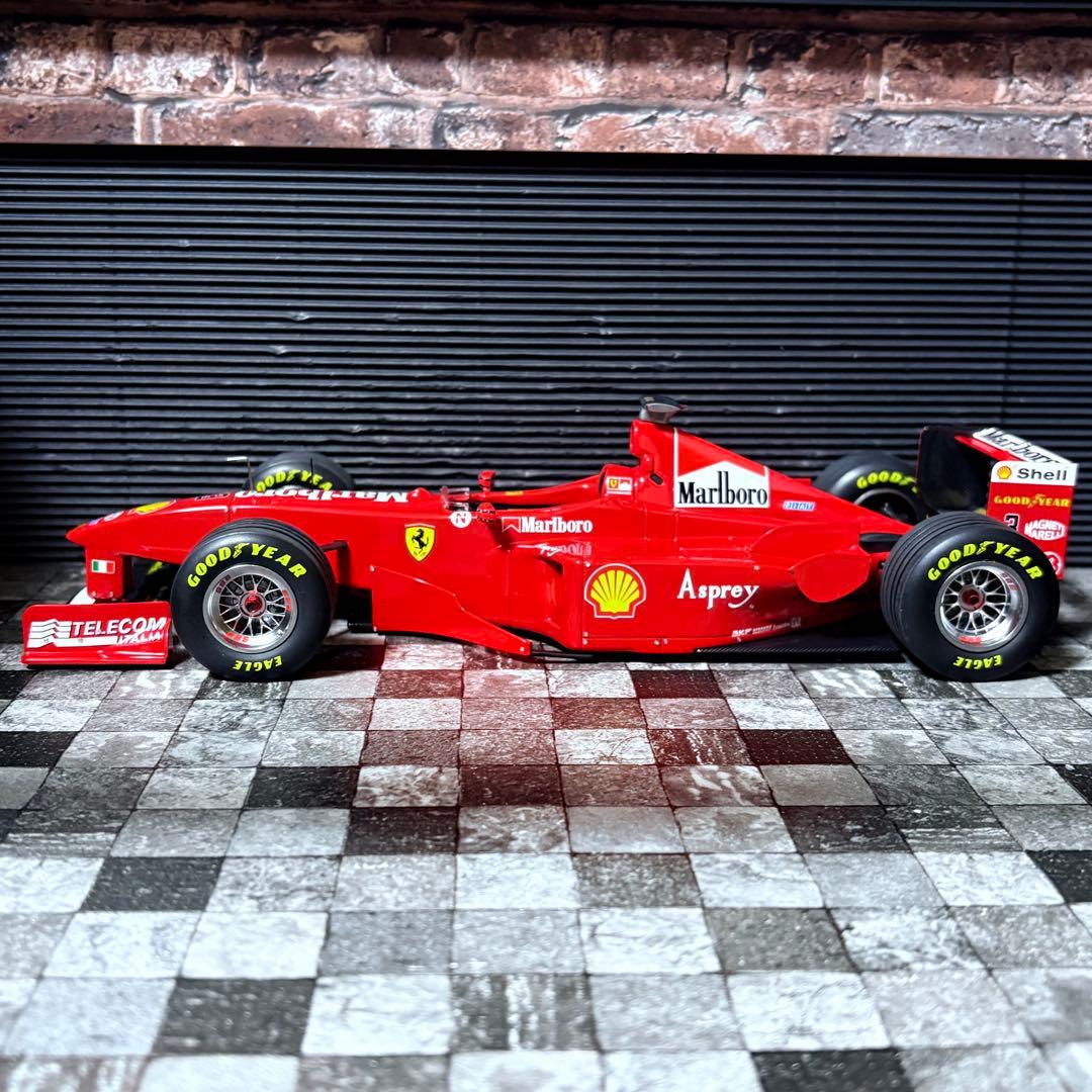 デカール加工品 1/18 GP replicas フェラーリ F300