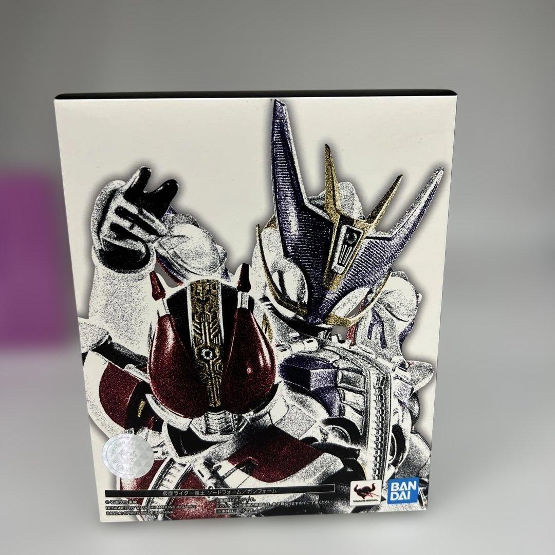 S.H.Figuarts 仮面ライダー電王 ソードフォーム/ガンフォーム