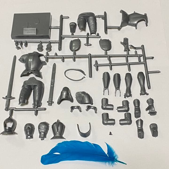 プラモデル　オーロラ シルバーナイト / ブルーナイト 騎士(2セット)