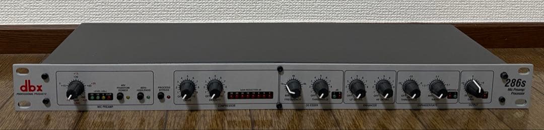 dbx 286s マイクプリアンプ/コンプ/エンハンサー/ディエッサー