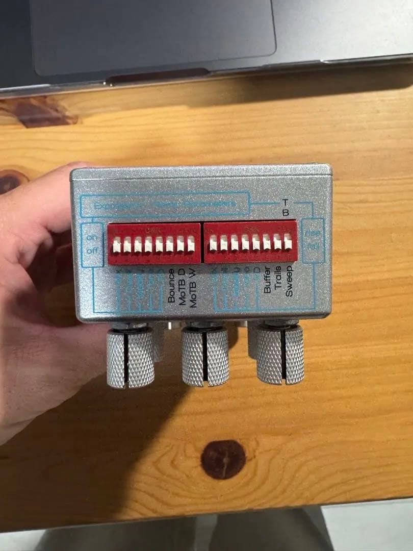 ギター DARK WORLD Chase Bliss