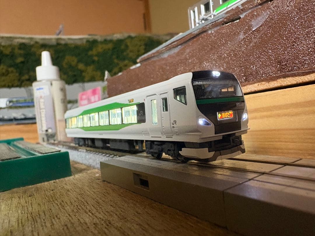 E257系5000番台 室内灯付