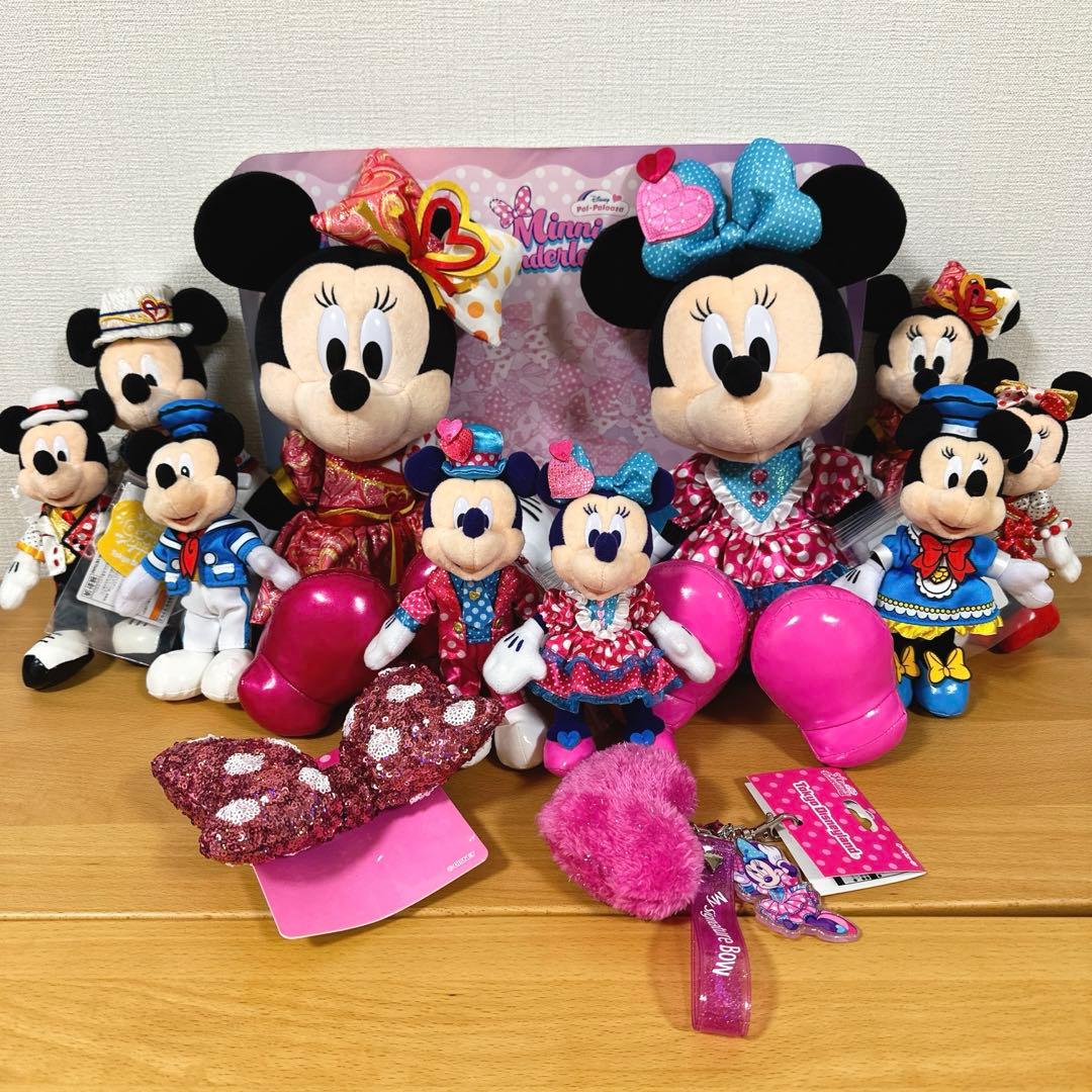 ミニーのファンダーランド　ぬいぐるみ　ぬいぐるみバッジ　ぬいば