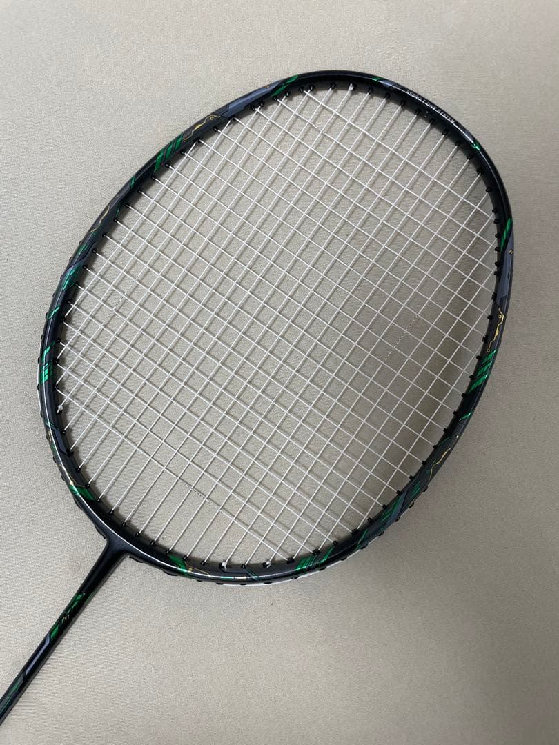 ラケット GOSEN GRAVITAS 9.5 SX