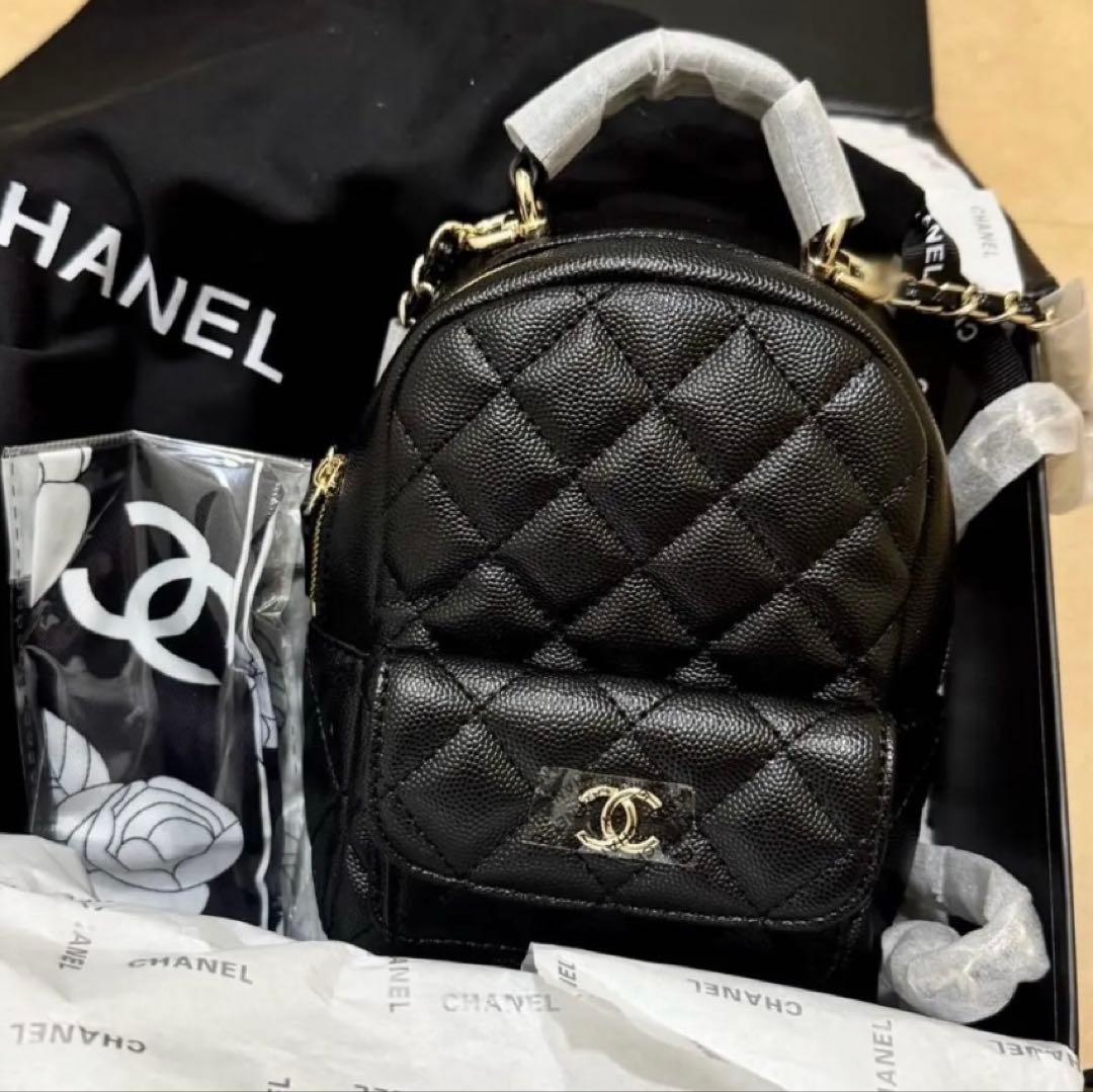 CHANEL ミニバックパック　キルティングリュック　 ブラック