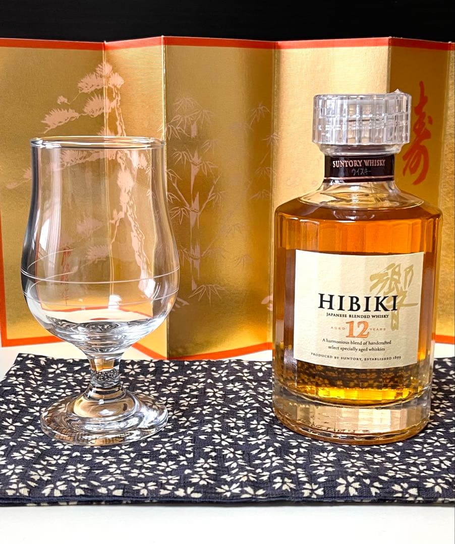 サントリー　【ウイスキー響12年ミニボトル】と【テイスティンググラス】