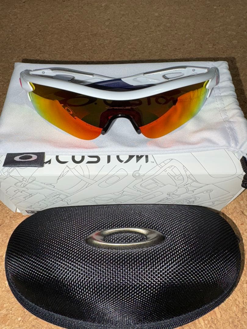 オークリー レーダーロックパス　カスタムモデル