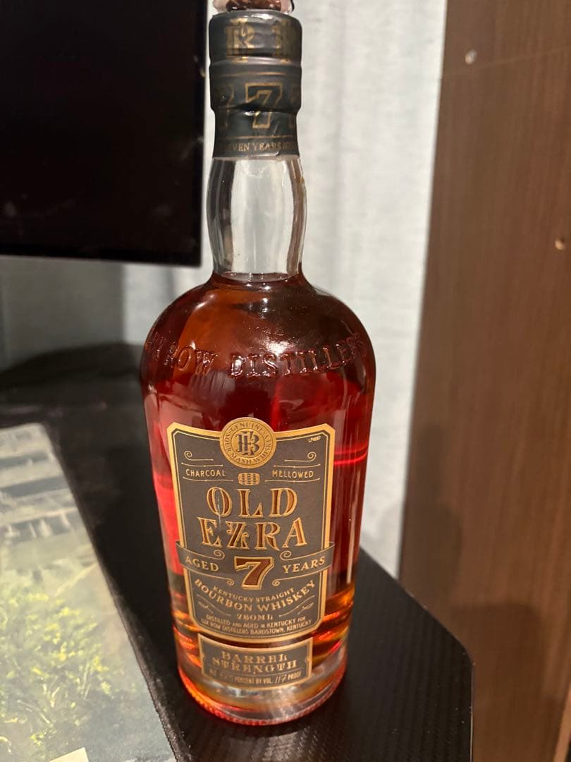OLD EZRA 7年 バーボンウイスキー 750ML