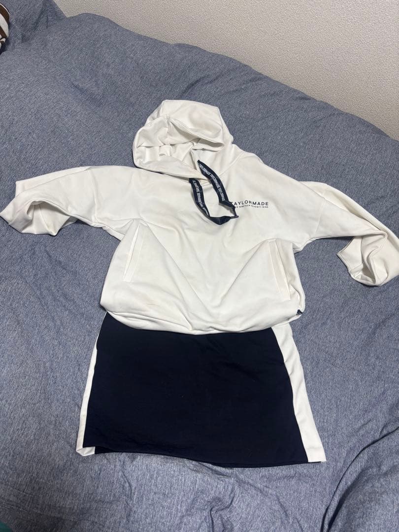 TAYLORMADE レディース セーター・スカートセット