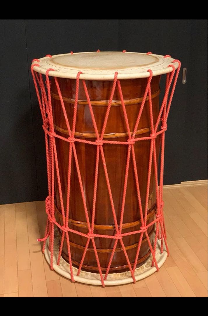 和太鼓 特大 2.5尺(75cm) 大太鼓 太鼓　桶胴 特注　台付き 状態良好