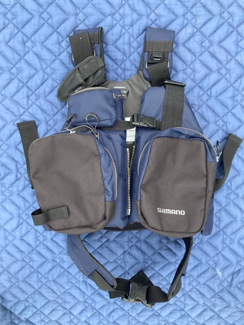 新品✴︎ SHIMANO フローリングベスト　シマノ 釣り