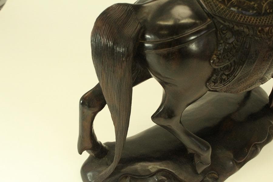 紫檀 彫刻 馬 置物 時代物(A701)