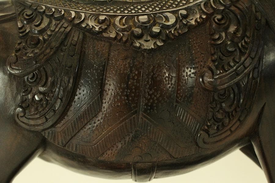 紫檀 彫刻 馬 置物 時代物(A701)