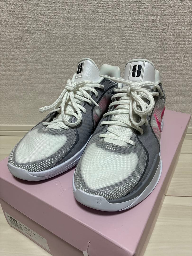 【新品・未使用】sabrina2 シルバー/ピンク　wmns：26.5cm