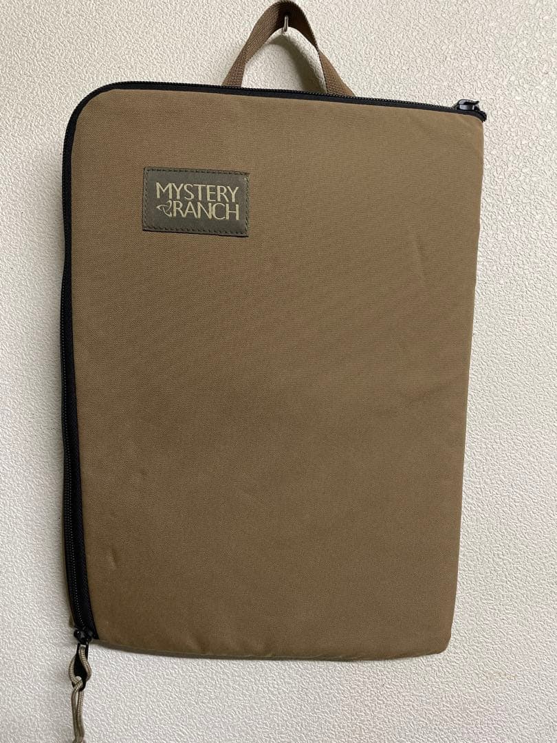 MYSTERY RANCH ミステリーランチ　PCケース
