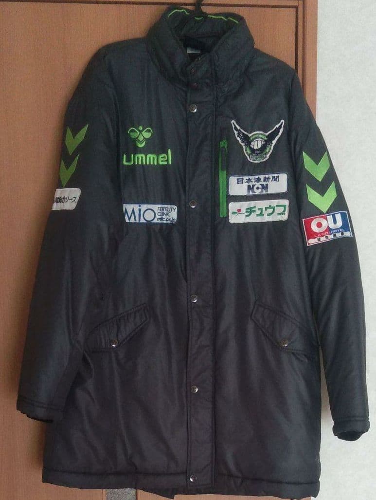 ガイナーレ鳥取　ベンチコート