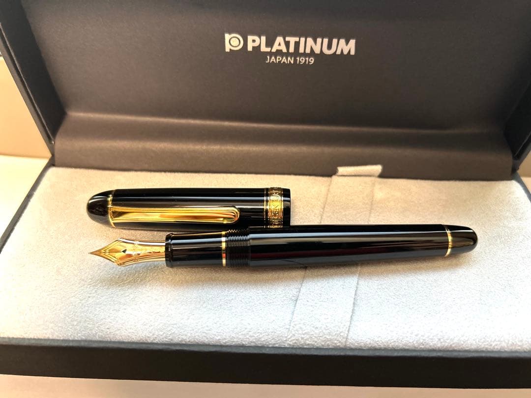 プラチナ センチュリー3776 黒 万年筆 F