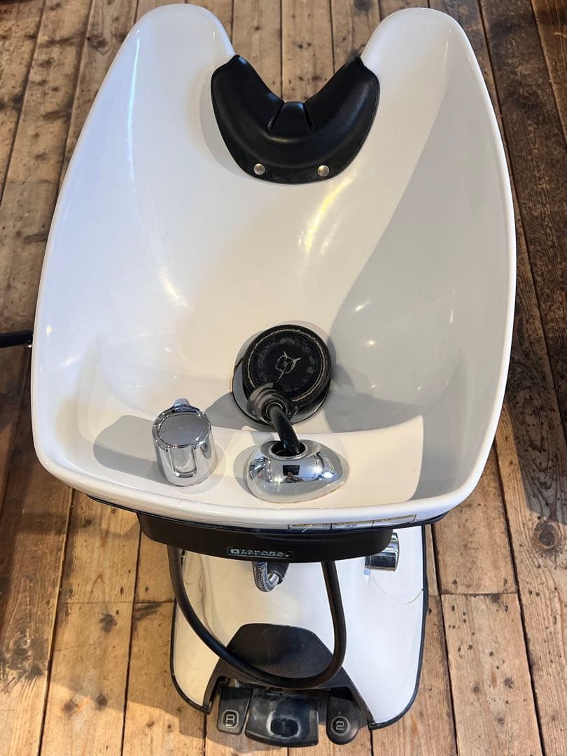 TAKARABELMONT タカラベルモン シャンプー台　上部　ユニット　美容師