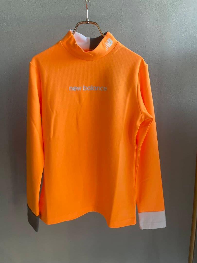 New balance　モックネック長袖ストレッチシャツ