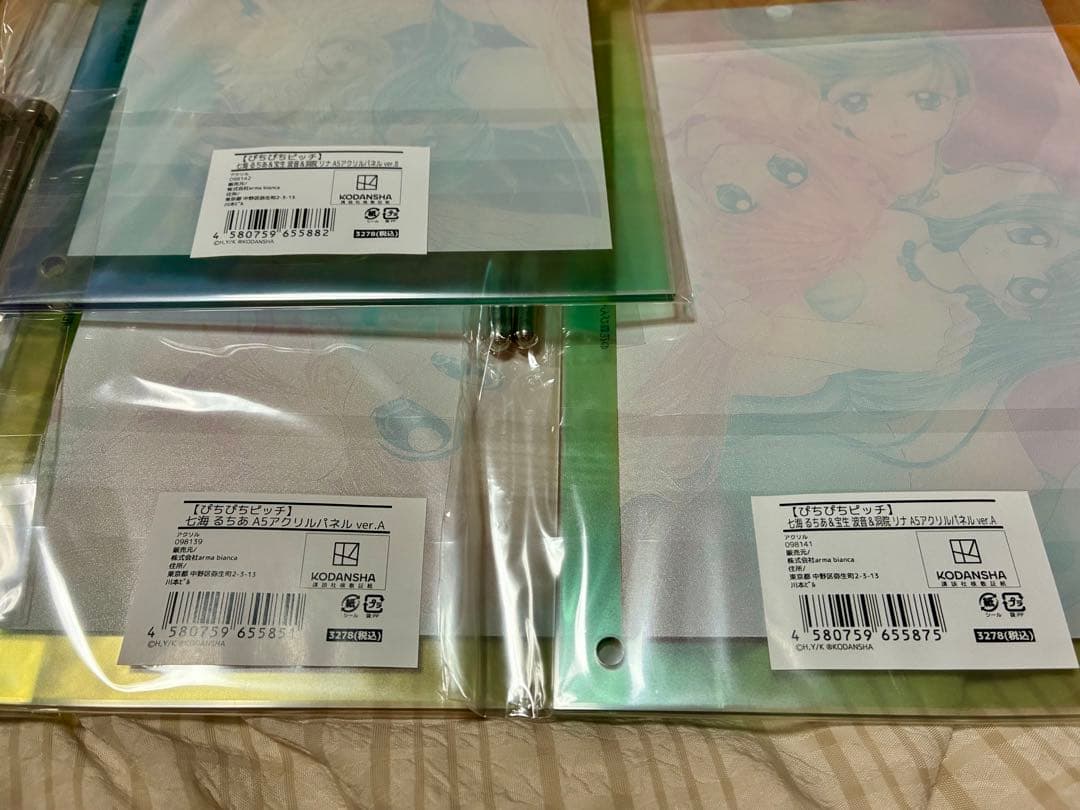 ぴちぴちピッチ A5 アクリルパネル アクリルスタンド アクスタ まとめ売り