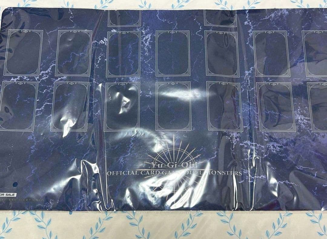 遊戯王　DKC プレイマット　青