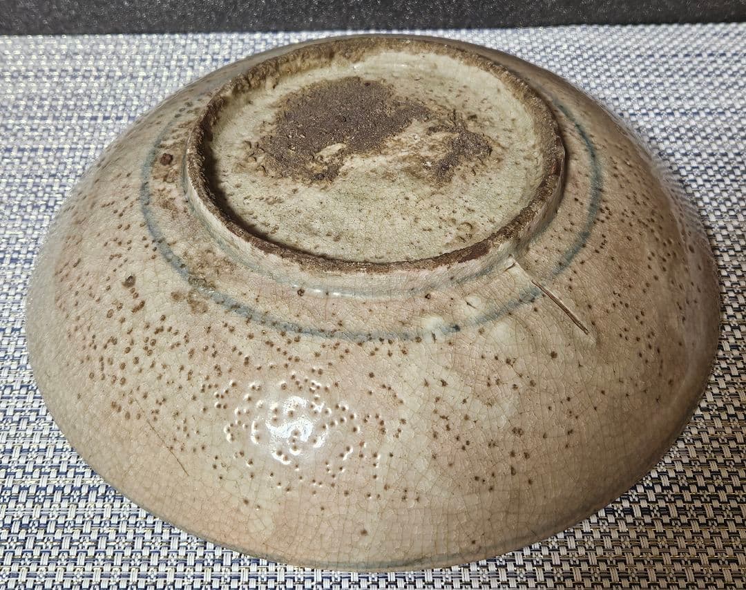 【大名品❗】16-17世紀　中国古陶磁　明朝　青華　古染　花文　砂高台　呉須皿